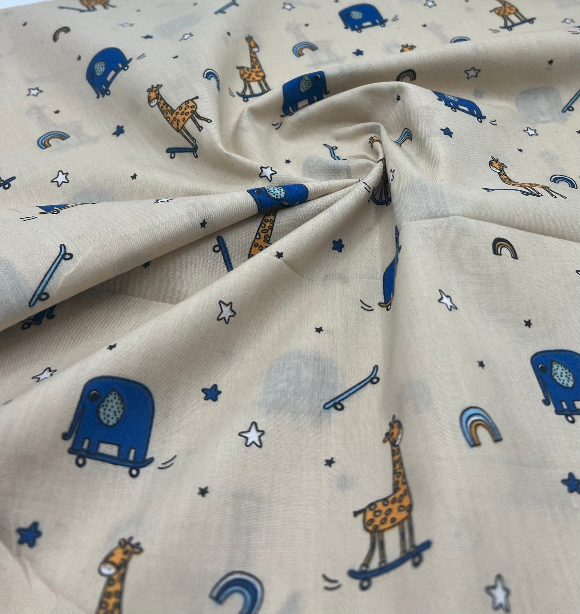 Animals Scoot Beige Printed Poly Cotton 90 GSM 80/20 44 Inch Non Stretch - T9 Fabrics